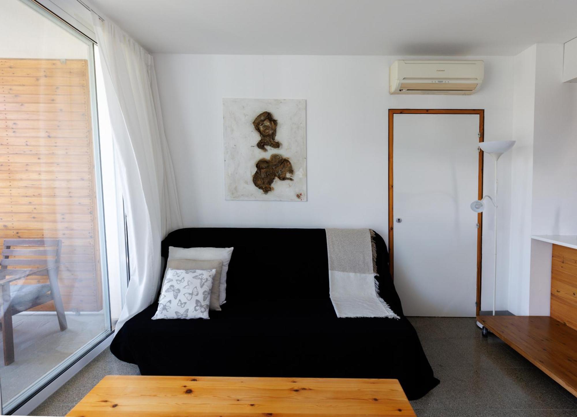 Art By Praxis Appartement Governor's Beach Buitenkant foto